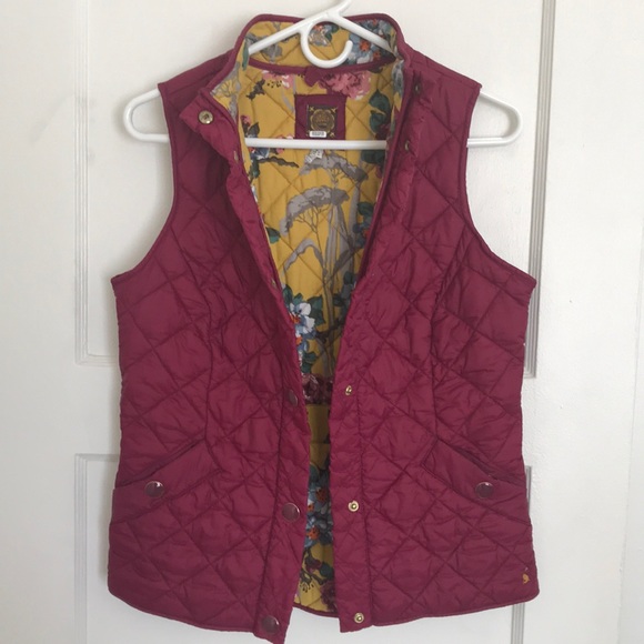 tom joule Jackets & Blazers - TOM JOULES Red Purple Fuchsia Quilted Vest